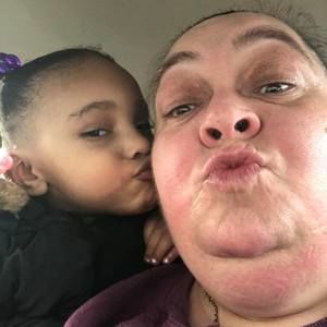 Meet your Posher, Annie